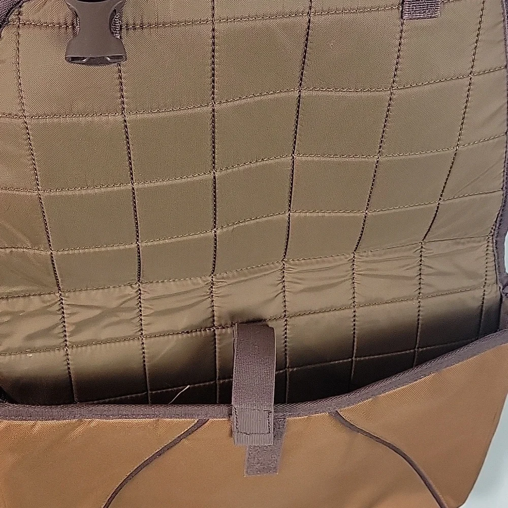Duluth Trading Co brown quilted laptop bag